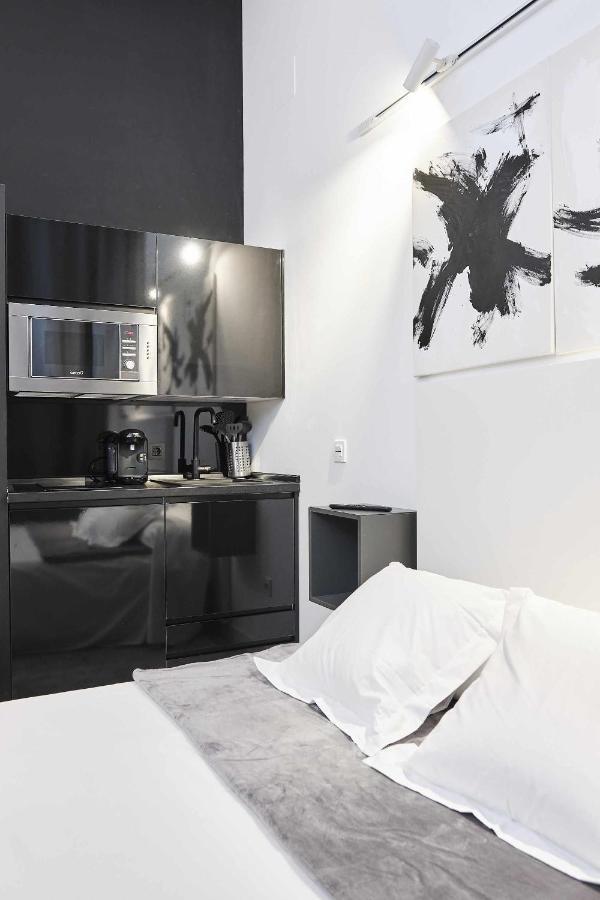 Апартаменты Fino Modern & Luxury Севилья Экстерьер фото